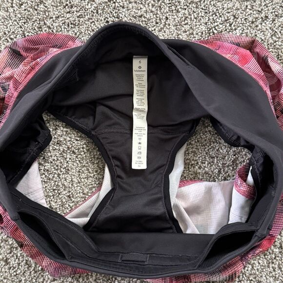 Lululemon High Rise 4” Sun Dazed Multi Pink Shorts Size 6 *Excellent* - Picture 6 of 10